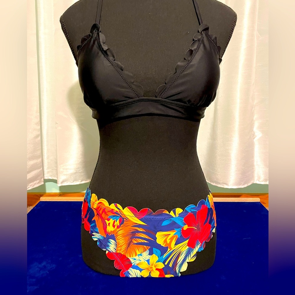 Shekini Multi Color Bikini, Size Small